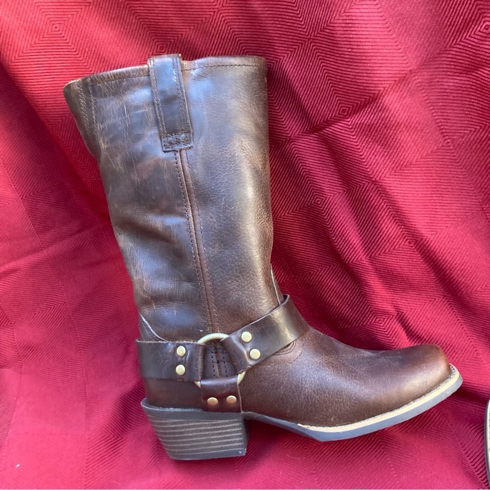 Women's Justin Boots, size 7 B, box included